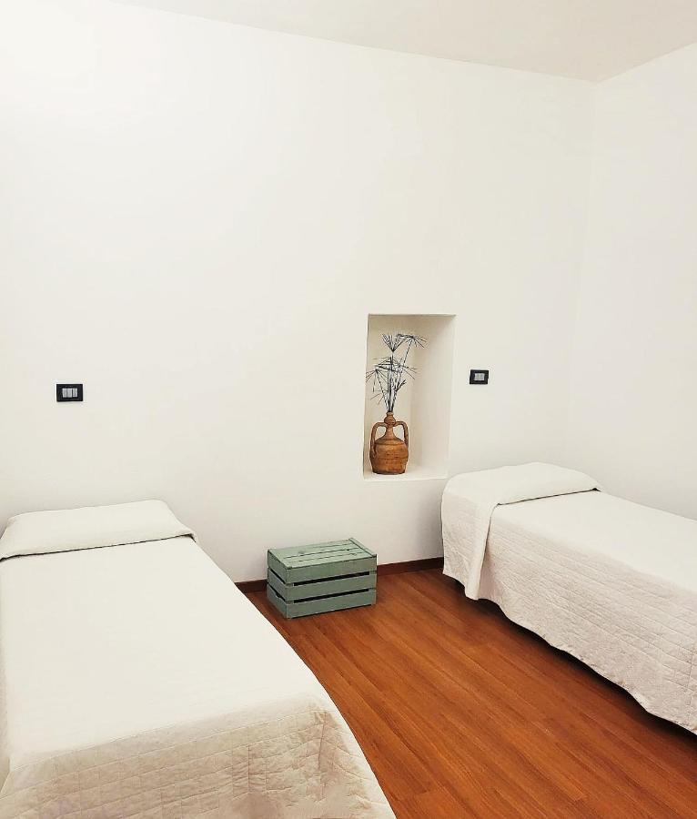 La Villa Di Luca 奥斯图尼 外观 照片